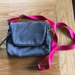 Lululemon Party Om Crossbody